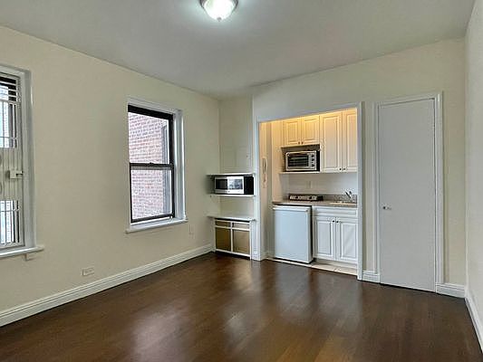 1st image of 22 W 77th St APT 57A