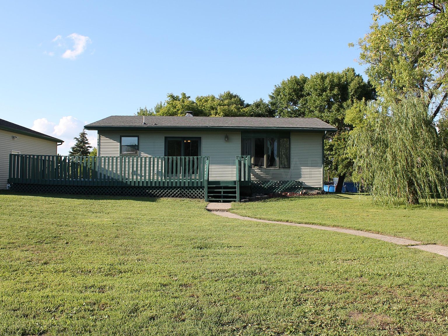 409 Park Ave, Christine, ND 58015 Zillow