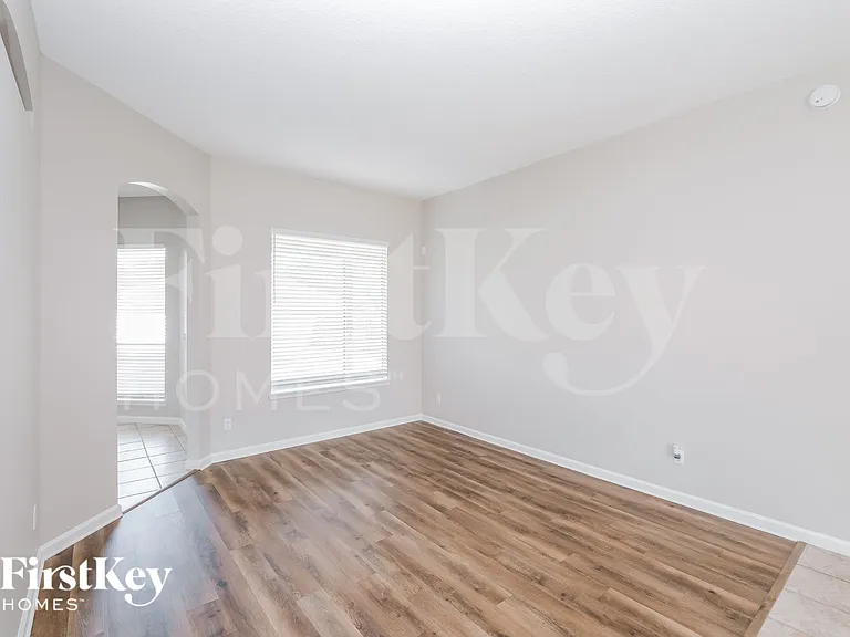 3532 Silver Bluff Blvd — Photo 9