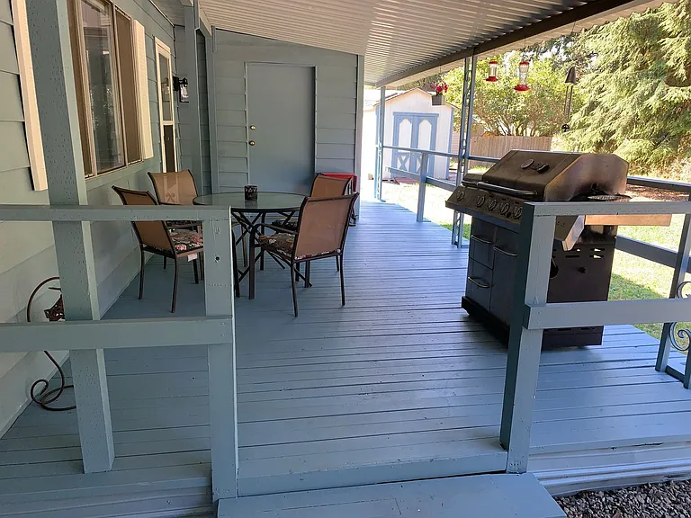 121 Ivy Ln — Photo 49