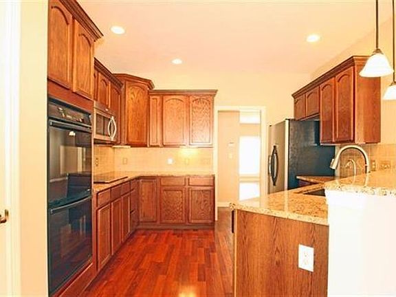 5th image of 6073 Fergusson Dr