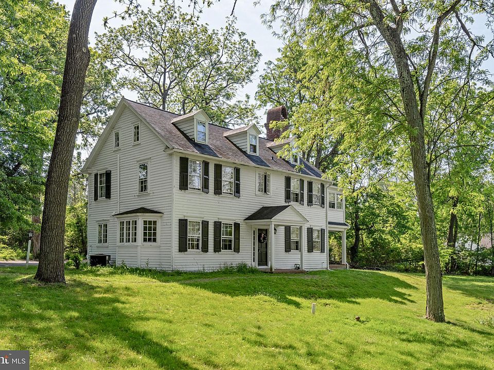 1st image of 1404 E Butler Pike