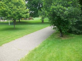 11020 Oregon Ave N, Champlin, MN 55316