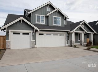 4286 N Sunny Side Ave, Meridian, ID 83646