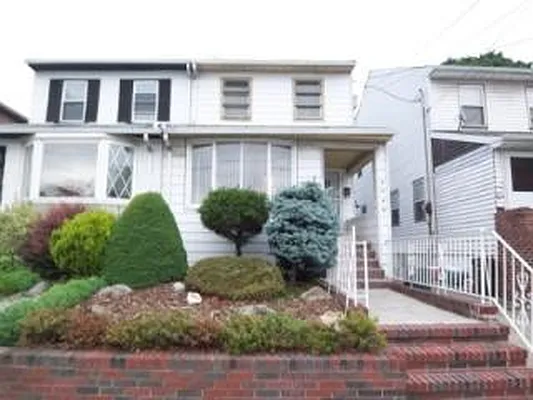 Sold by Fillmore | media 1