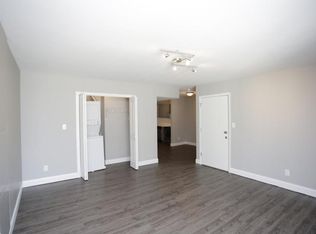 100 W 38th St APT 1, Kansas City, MO 64111