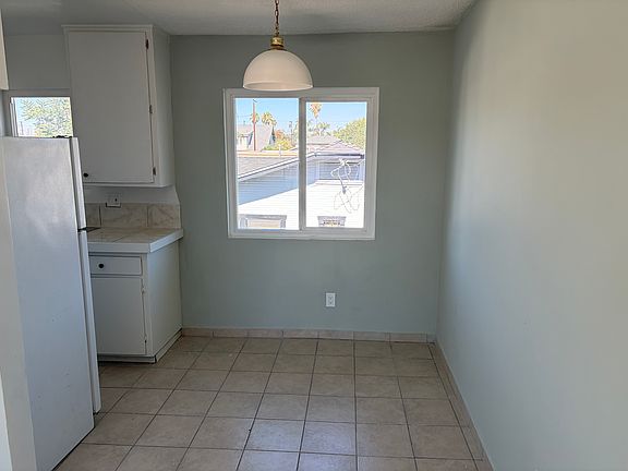 2nd image of 571 W 14th St #2