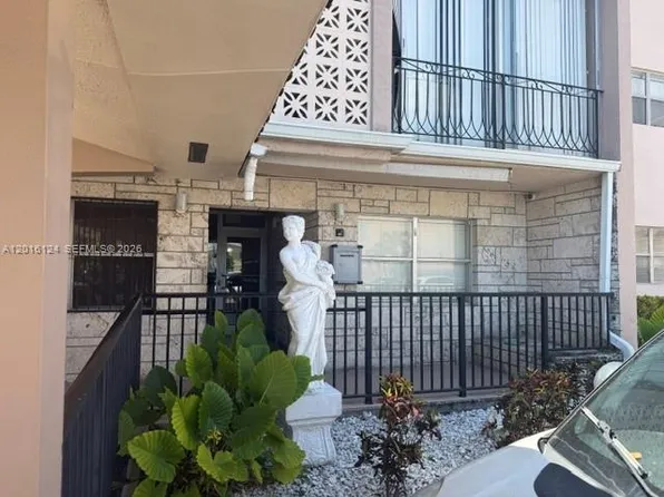 3640 NW 9th St APT 201, Miami, FL 33125