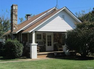 1600 Tower Rd, Lebanon, MO 65536