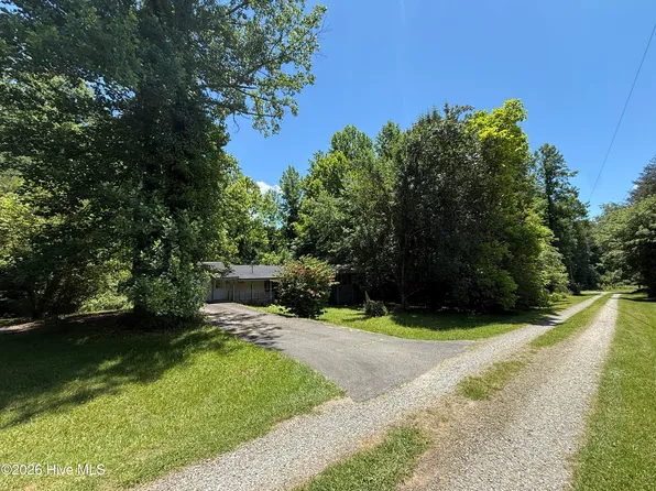 558 Rhea Branch Road, Marble, NC 28905