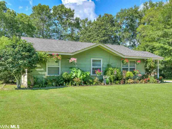 610 E Orange Ave, Foley, AL 36535