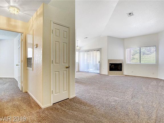 4th image of 5052 S Rainbow Blvd Unit 205