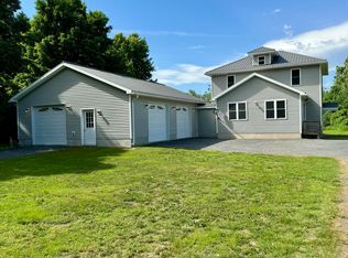 62 Smith St, Rouses Pt, NY 12979