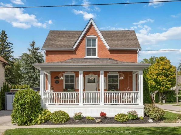 213 2nd St, Whitchurch Stouffville, ON L4A 1B9