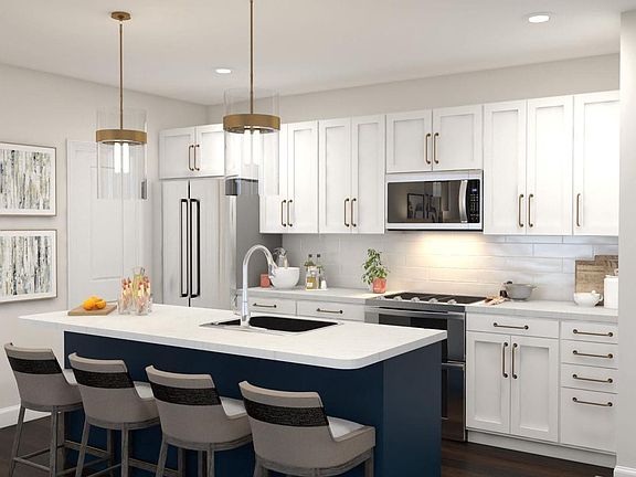 5th image of 1801 Arch St #24W