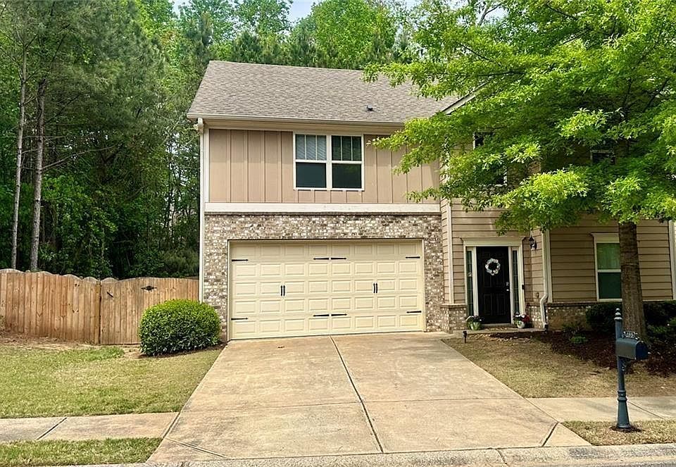 1st image of 195 Mount Moriah Rd