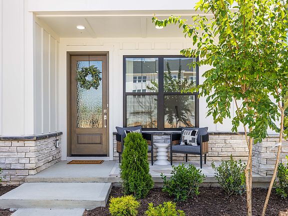 Atwater Station - Timothy Front Porch