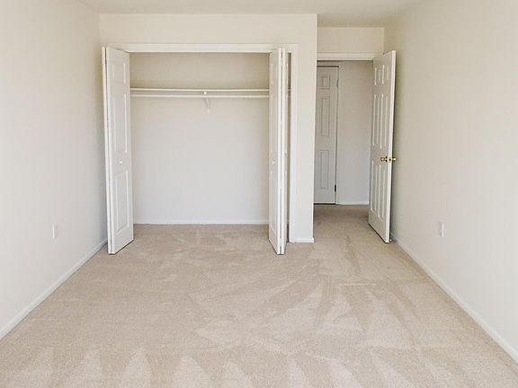 3rd image of 4415 Briarwood Ct N APT 43