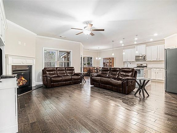 4th image of 1053 Ruddy Duck Dr