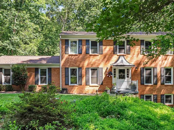 13015 Caton Pl, Manassas, VA 20112