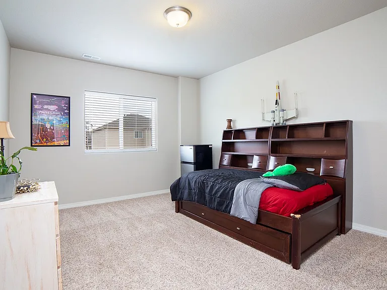 8141 Misty Moon Dr — Photo 11