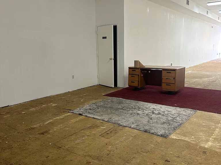 445 Central Ave — Photo 4