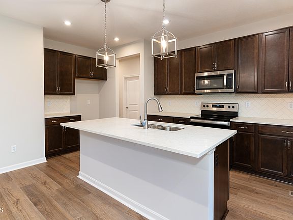 5th image of 4006 Brunswick Ct CT