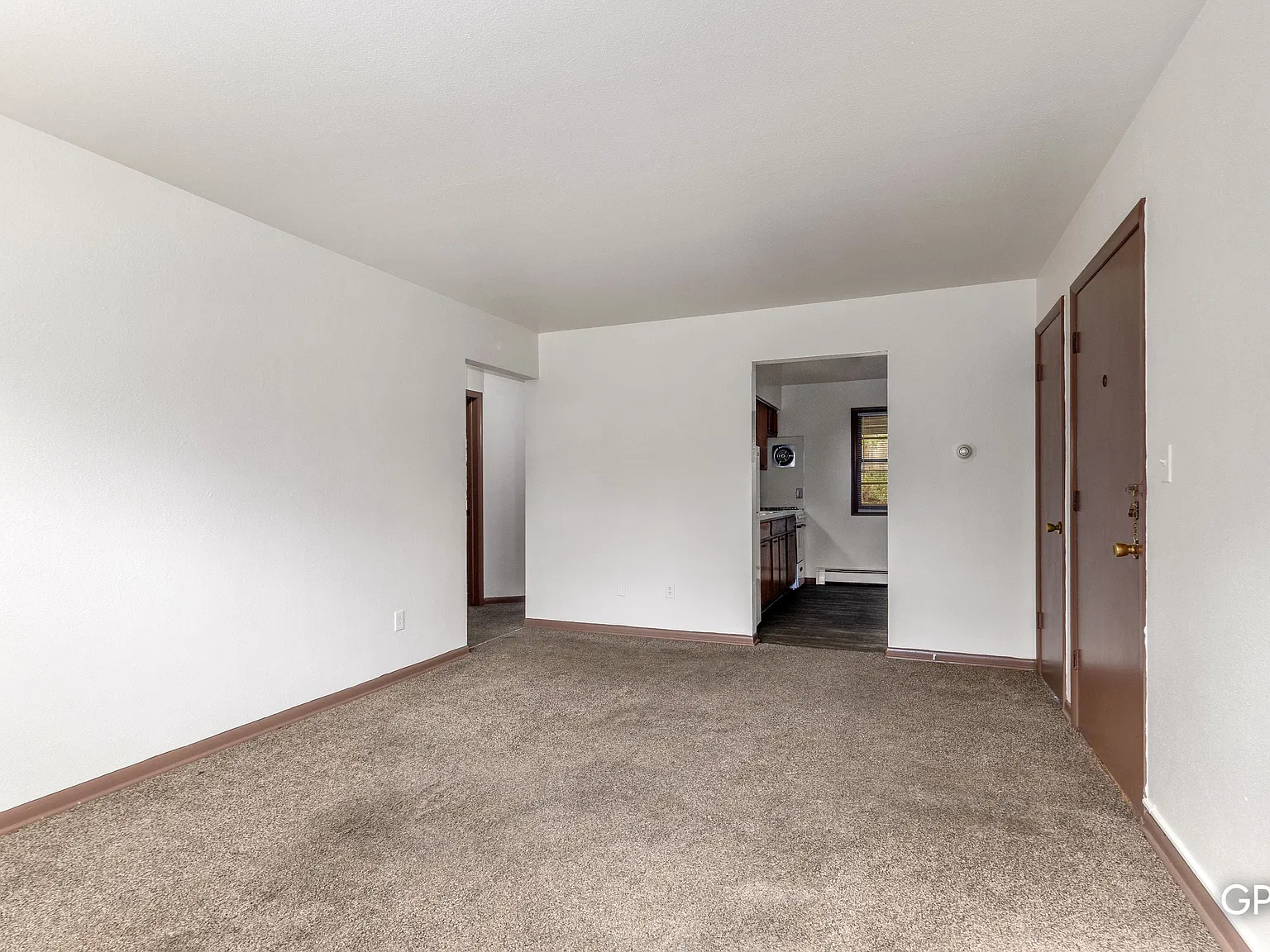 2 bed, 800 sqft, $1,395 — Photo 4