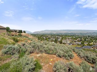 1540 Skyline Dr, Wenatchee, WA 98801