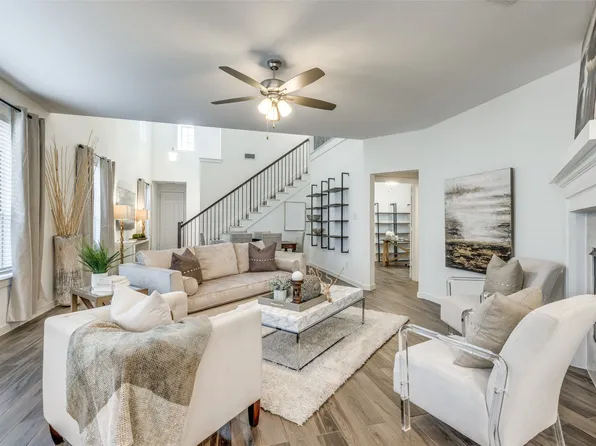 1213 Shire Dr, Aubrey, TX 76227