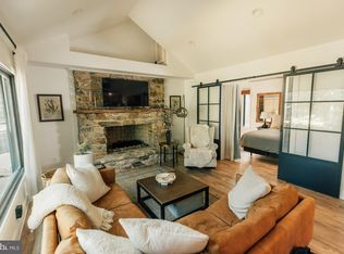 167 Poplar Ln, Bluemont, VA