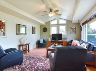 1395 Bar M Dr, Eugene, OR 97401