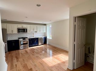 629 S 2nd St #A, Philadelphia, PA 19147