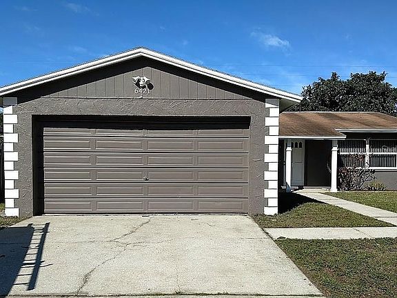 2nd image of 6421 Elmhurst Ct