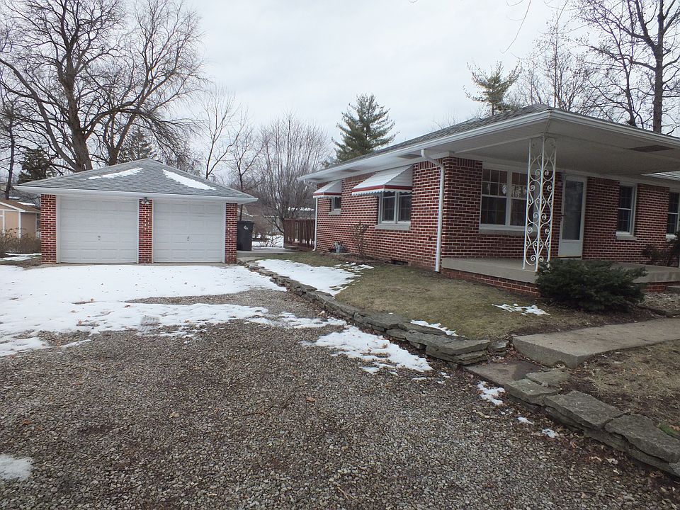 HOME & DRIVEWAY