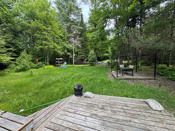 4th image of 1090 River Haven Rd