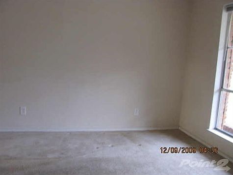 3rd image of 2737 Ash Park Dr