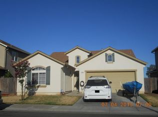 37 Maia Ct, Merced, CA 95341