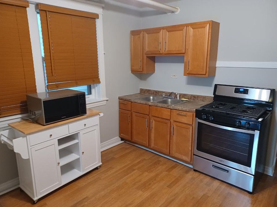 1st image of 3936 N Bernard St #1B