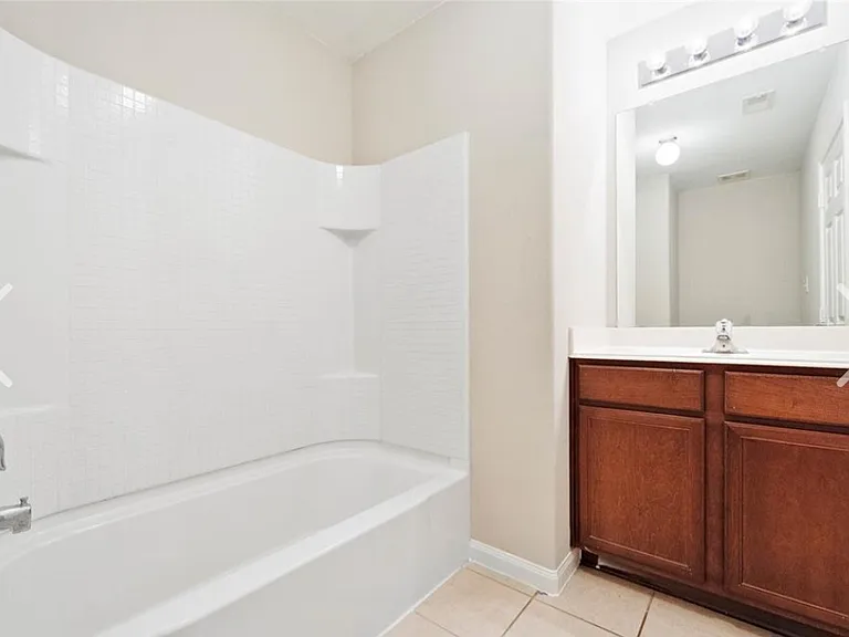6958 Chessgate Falls Ln — Photo 5