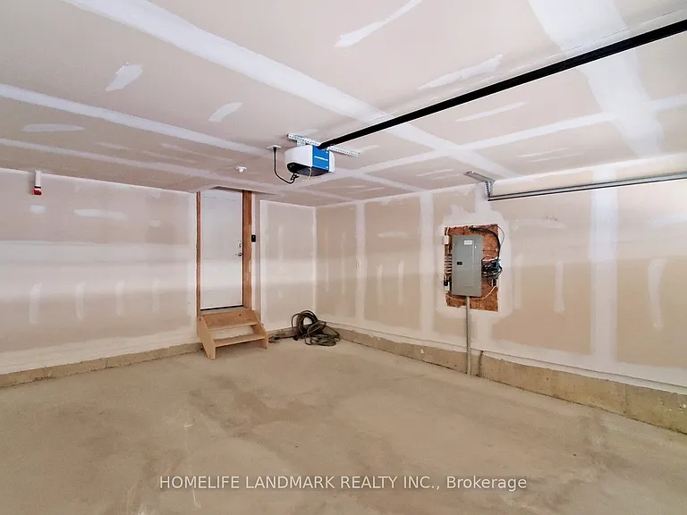 114 Baker Hill Blvd — Photo 18