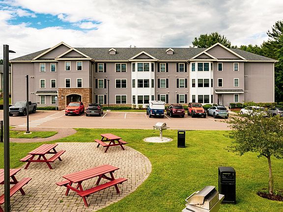 5th image of 341 Autumn Pond Way Unit 303