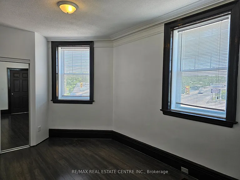 1 Mill St #1 — Photo 26