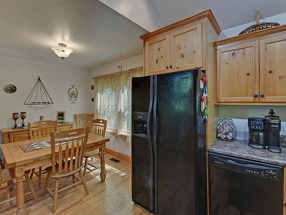 5th image of 164 Dew Drop Ln