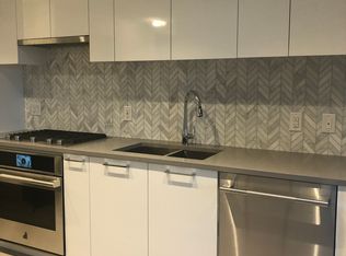 3581 E Kent Ave N #1302, Vancouver, BC V5S 4N3