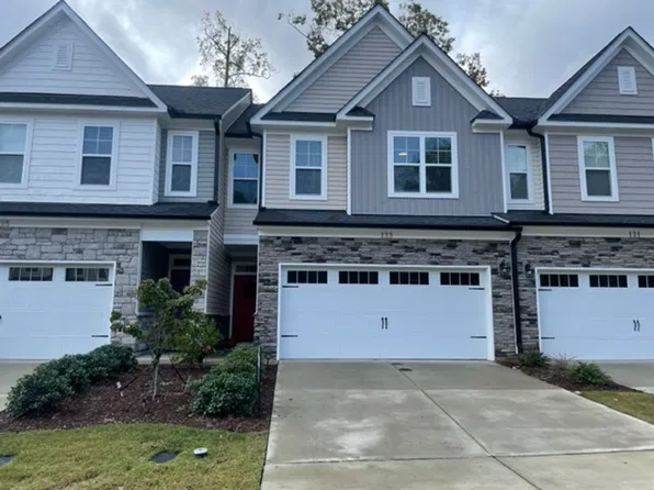 123 Orvis Dr, Holly Springs, NC 27540