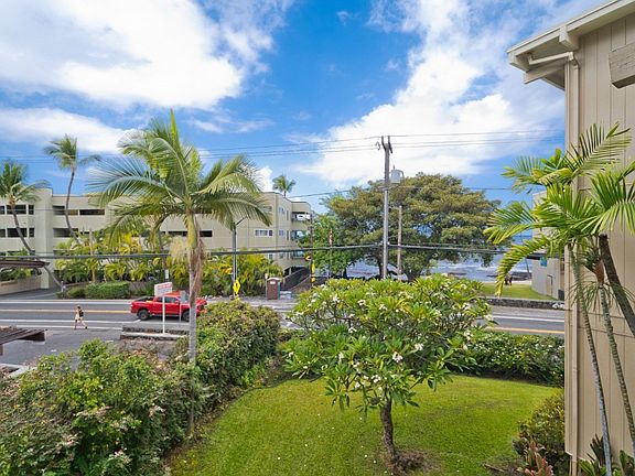 5th image of 76-6259 Alii Dr #233