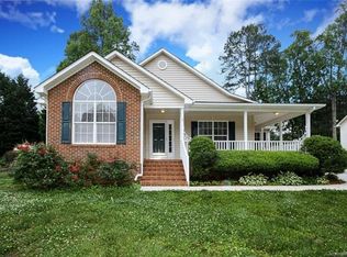 1108 White Water Cir, Belmont, NC 28012