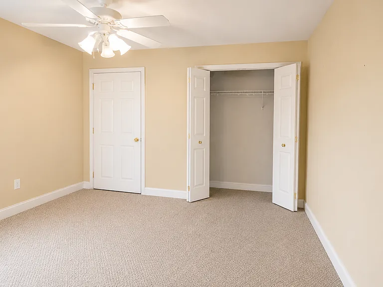212 Jefferson Pl — Photo 12