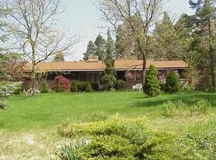 7900 Dines Rd, Novelty, OH 44072